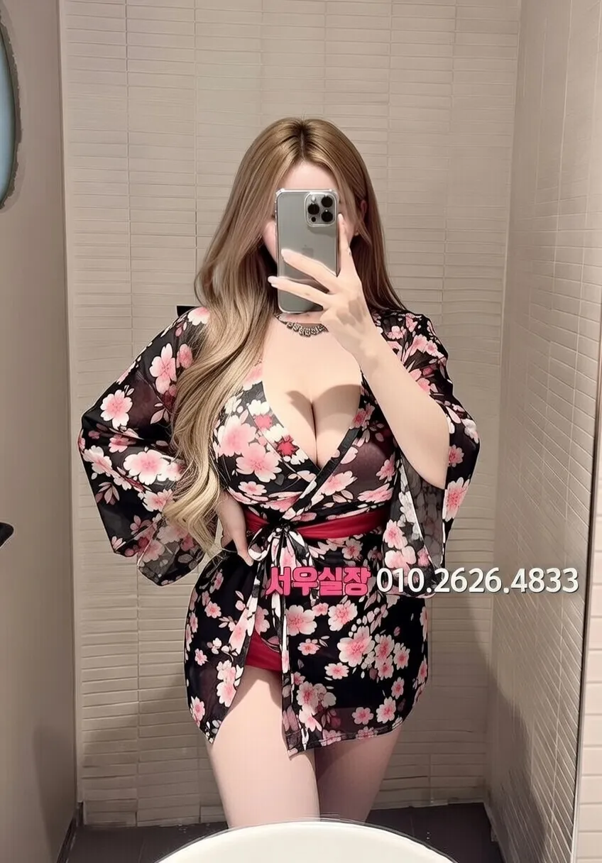 천왕 풀싸롱 프리미엄 라인업 35번 프로필