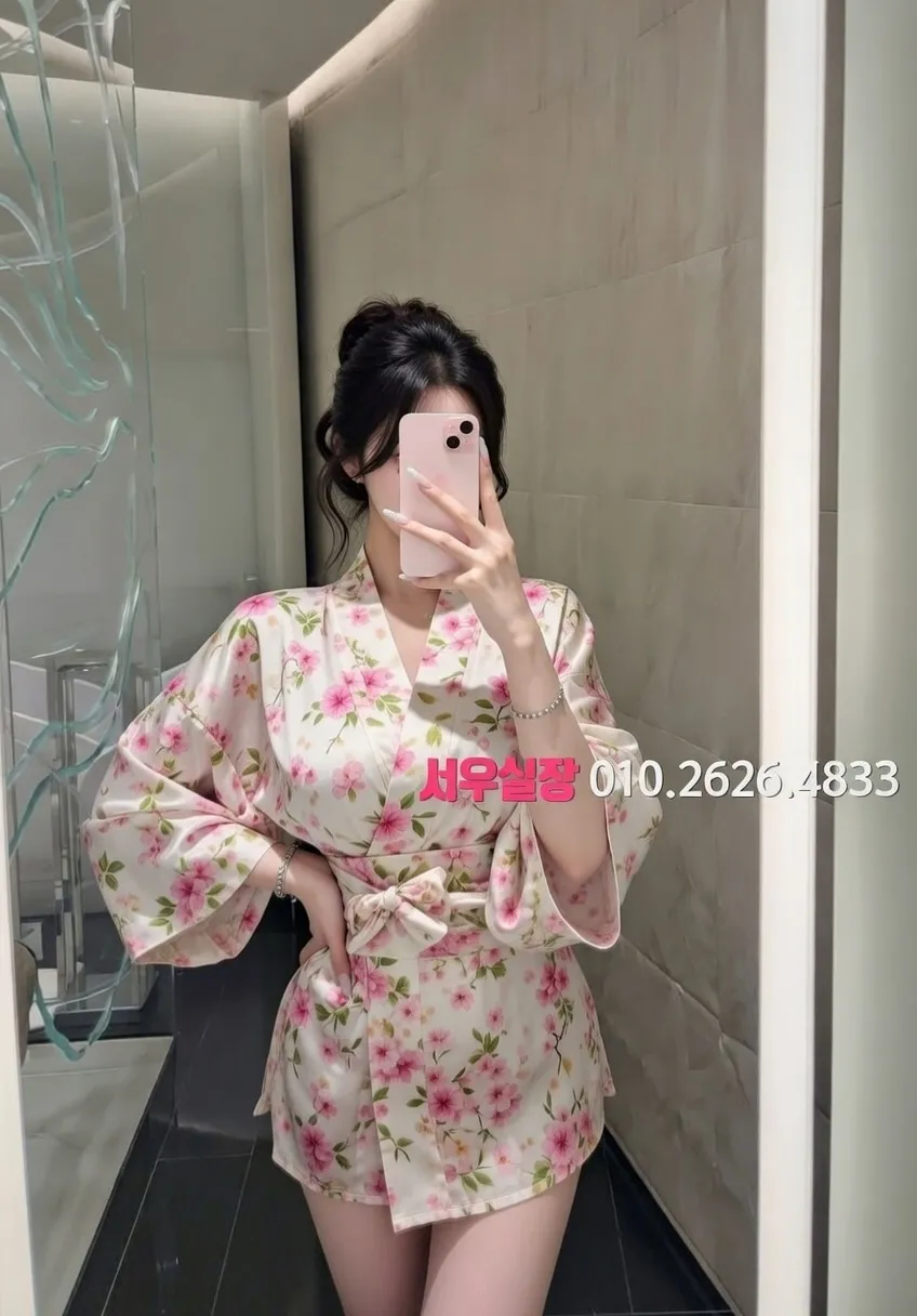 천왕 셔츠룸 프리미엄 라인업 28번 프로필